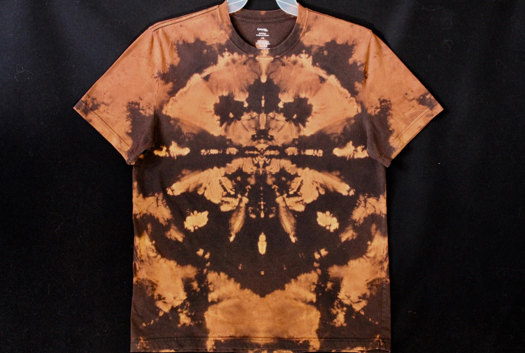 Men's reg. T shirt Large  #2650 Mandala design $80