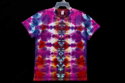 Reg, cotton T shirt Medium #2945 Totem design $80